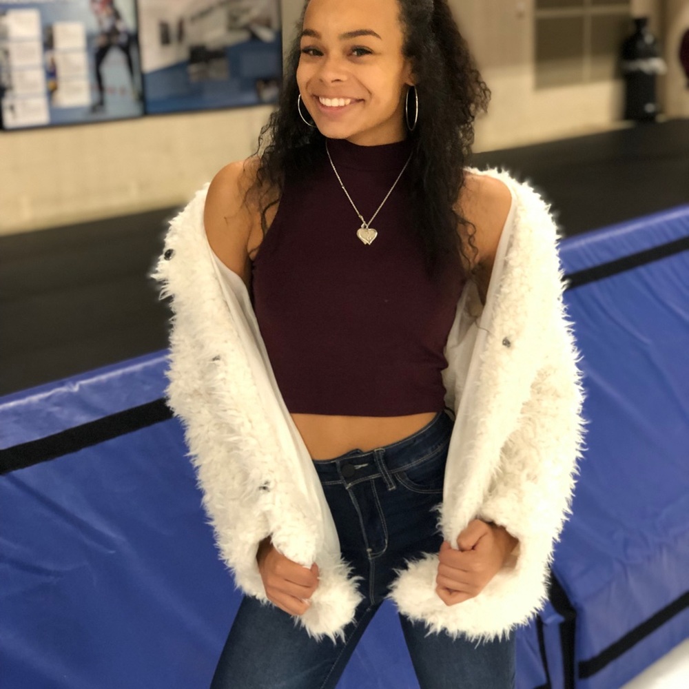Meet your Posher, Marissa